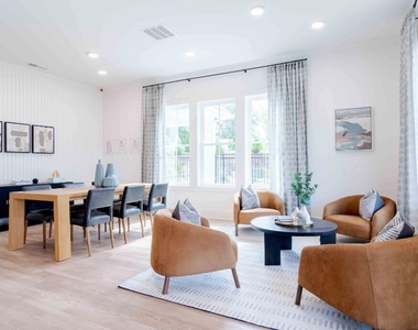 1151 Hunter Trail - Photo Thumbnail 15