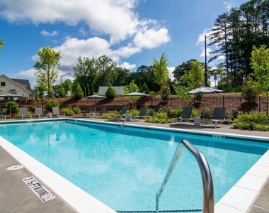 1151 Hunter Trail - Photo Thumbnail 13