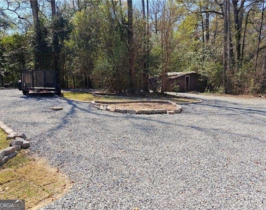 810 Wesleyan Drive - Photo Thumbnail 10