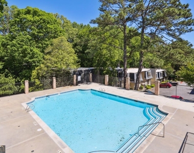 73 La Rue Place Nw - Photo Thumbnail 27