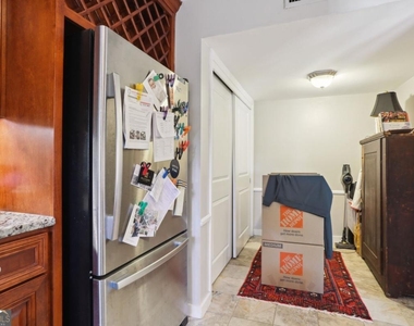 73 La Rue Place Nw - Photo Thumbnail 10