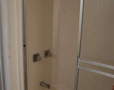 649 Sw Kenilworth Circle - Photo Thumbnail 10