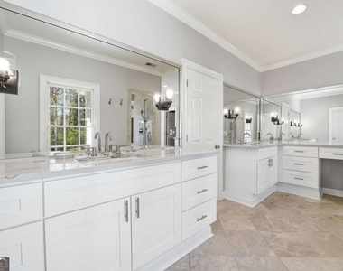1124 Moores Mill Road Nw - Photo Thumbnail 21