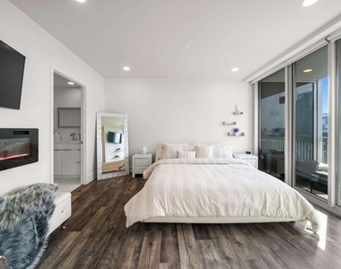 3338 Peachtree Road - Photo Thumbnail 21