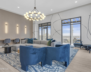 19 Carr Avenue - Photo Thumbnail 8