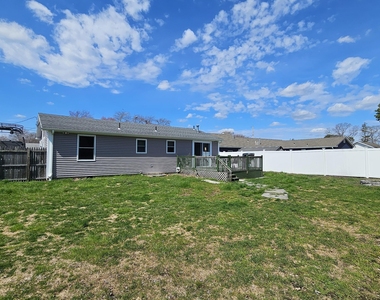 1141 Cape May Drive - Photo Thumbnail 18
