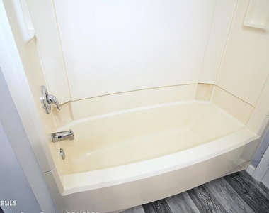 1141 Cape May Drive - Photo Thumbnail 11