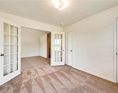 1810 Clegg Street - Photo Thumbnail 13