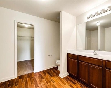 1810 Clegg Street - Photo Thumbnail 8