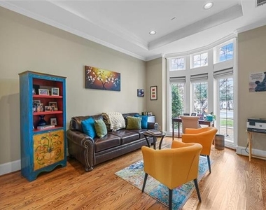 3320 Harvard Avenue - Photo Thumbnail 17