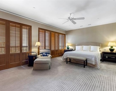 3831 Turtle Creek Boulevard - Photo Thumbnail 17