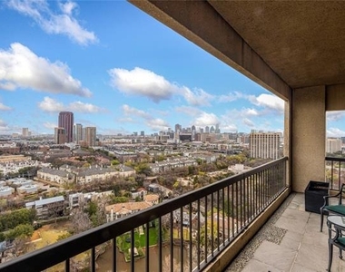 3831 Turtle Creek Boulevard - Photo Thumbnail 30