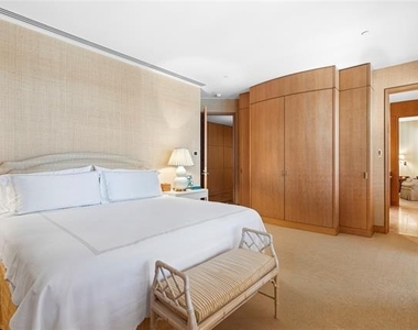 3831 Turtle Creek Boulevard - Photo Thumbnail 25