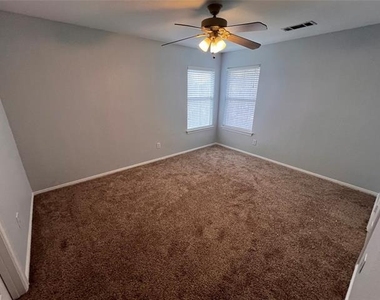 411 Chatham Street - Photo Thumbnail 16