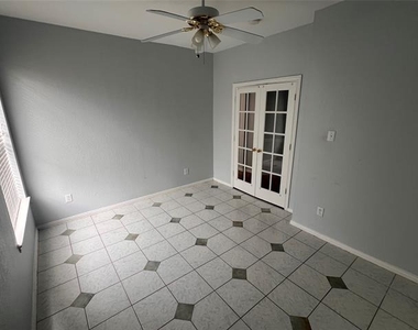 411 Chatham Street - Photo Thumbnail 12