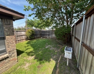 1720 Nest Place - Photo Thumbnail 12
