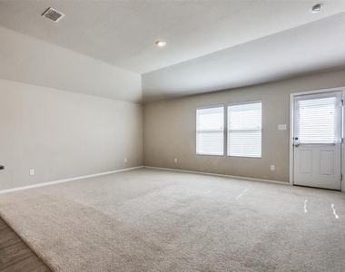 6020 Halton Drive - Photo Thumbnail 6