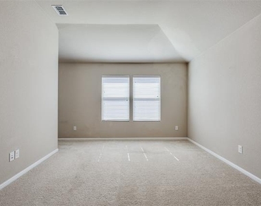 6020 Halton Drive - Photo Thumbnail 20