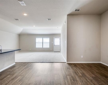 6020 Halton Drive - Photo Thumbnail 3