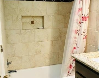 3013 Carolyn Court - Photo Thumbnail 16