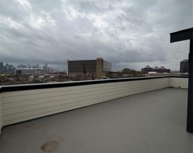 2203 Hondo Avenue - Photo Thumbnail 21