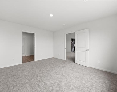 10013 Pilot Place - Photo Thumbnail 7