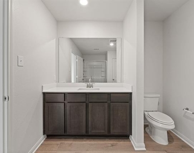 10013 Pilot Place - Photo Thumbnail 8