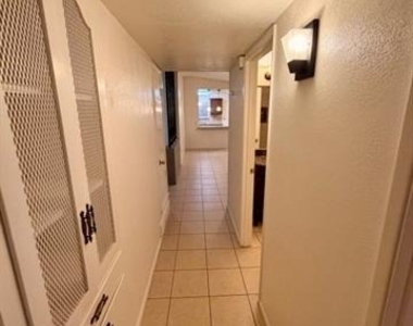 710 Silverstone Drive - Photo Thumbnail 17