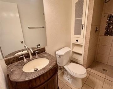 710 Silverstone Drive - Photo Thumbnail 22