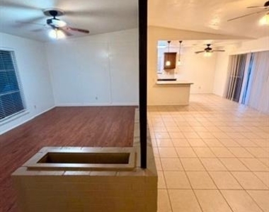 710 Silverstone Drive - Photo Thumbnail 6