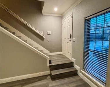 11655 Audelia Road - Photo Thumbnail 6