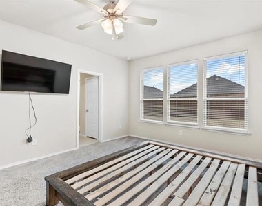 759 Gentle Bird Drive - Photo Thumbnail 17