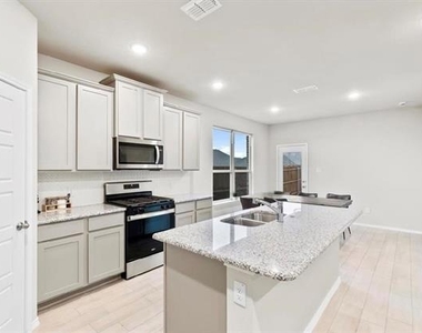 759 Gentle Bird Drive - Photo Thumbnail 11
