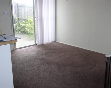 7210 Pineberry Road - Photo Thumbnail 2