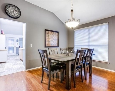 1309 Aspen Lane - Photo Thumbnail 21