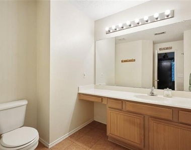 1309 Aspen Lane - Photo Thumbnail 11