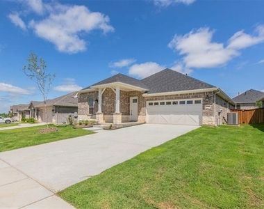 3300 Riverlawn Drive - Photo Thumbnail 20