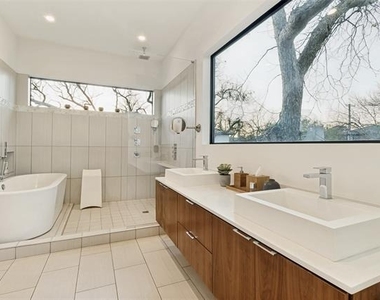 5343 Bonita Avenue - Photo Thumbnail 22