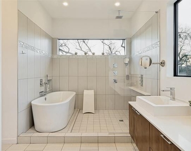 5343 Bonita Avenue - Photo Thumbnail 23