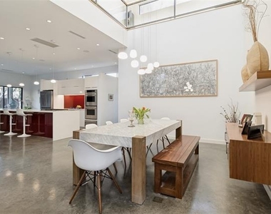 5343 Bonita Avenue - Photo Thumbnail 8