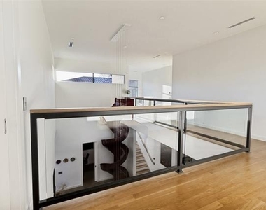 5343 Bonita Avenue - Photo Thumbnail 19