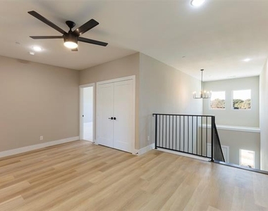 2390 Usman Drive - Photo Thumbnail 7