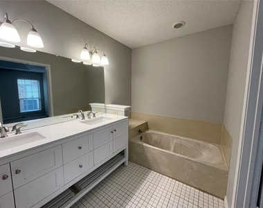 6708 Wesson Drive - Photo Thumbnail 10