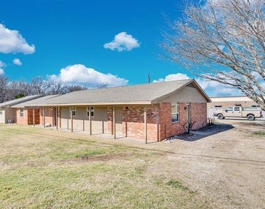 709 George Hopper Road - Photo Thumbnail 12