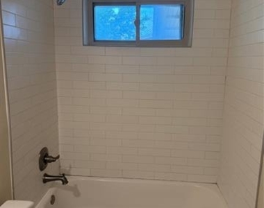 3253 Millmar Drive - Photo Thumbnail 6