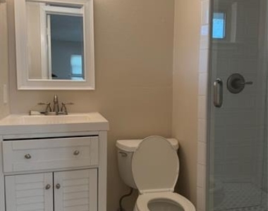 3253 Millmar Drive - Photo Thumbnail 8