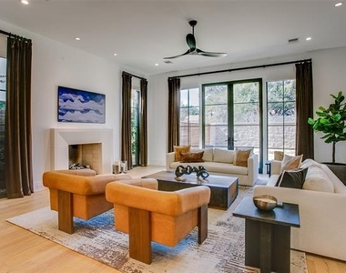 9721 Kerrisdale Lane - Photo Thumbnail 1