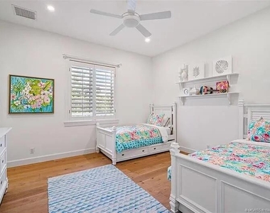 2941 Lake Drive - Photo Thumbnail 13