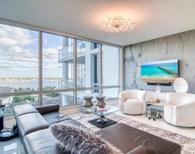1 Water Club Way - Photo Thumbnail 2