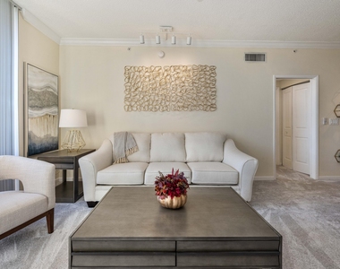 651 Okeechobee Boulevard - Photo Thumbnail 3